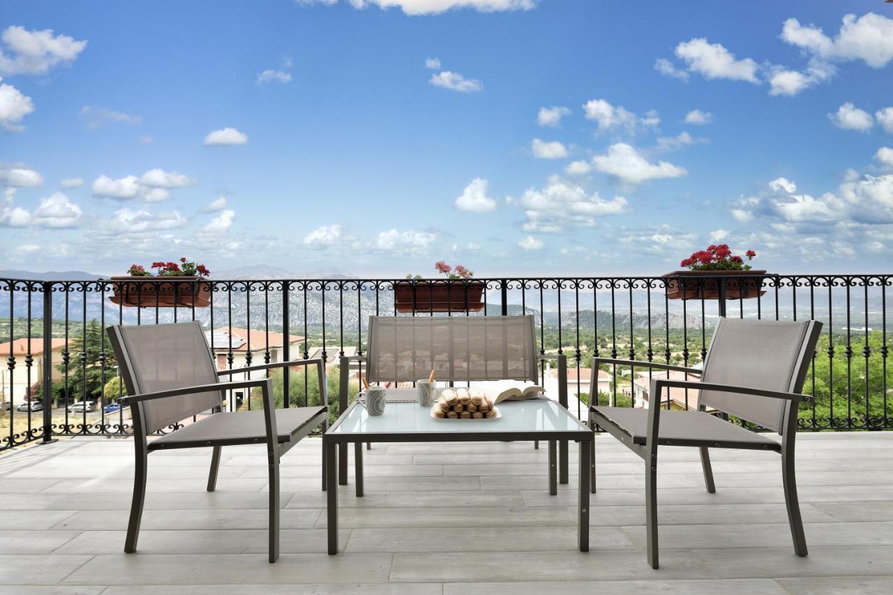 Dolcecasa Apartment Dorgali Bagian luar foto
