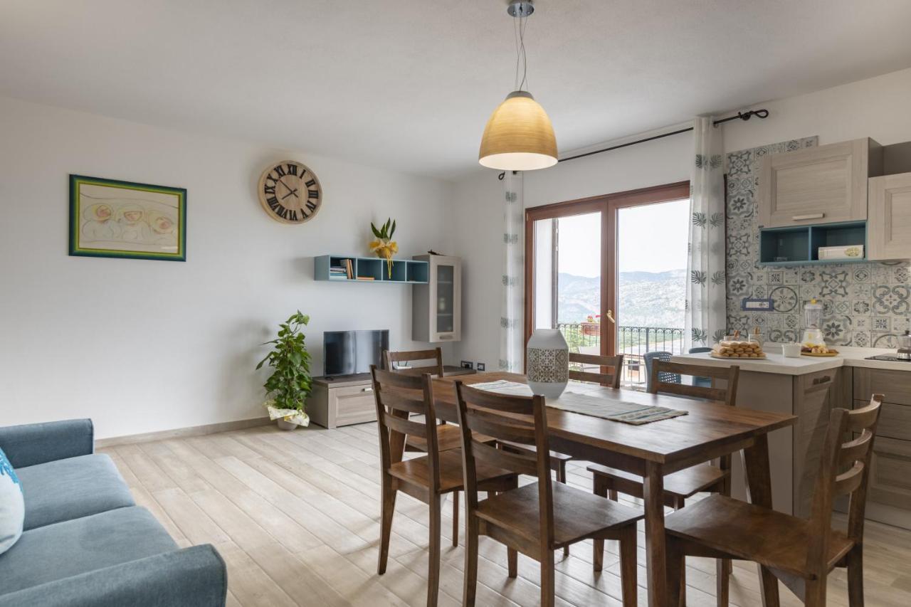 Dolcecasa Apartment Dorgali Bagian luar foto