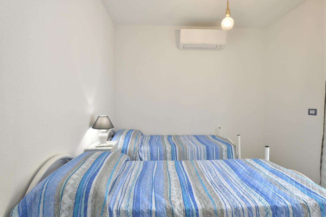 Dolcecasa Apartment Dorgali Bagian luar foto