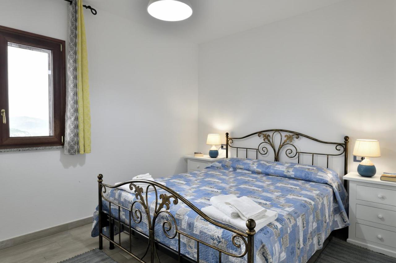 Dolcecasa Apartment Dorgali Bagian luar foto